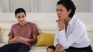 Tonton Brunette Stepmom Dana Vespoli's Turn On di GEEZ.TUBE - video terbaik