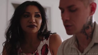 Bekijk Face Sitting Stepmom Makes Stepson Cum op GEEZ.TUBE - de beste video's