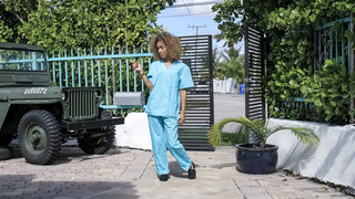 Medical Diagnosis for Step Sisters - 在GEEZ.TUBE上的免费色情内容