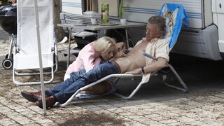 Guarda Scott's Outdoor Sex with a Blonde su GEEZ.TUBE - i migliori video