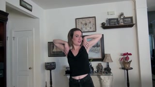 Hairy brunette Ruby Rose strips and teases - porn gratis di GEEZ.TUBE