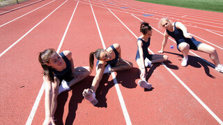 GEEZ.TUBE에서 The Track Team Beauties을(를) 시청하세요 - 최고의 비디오
