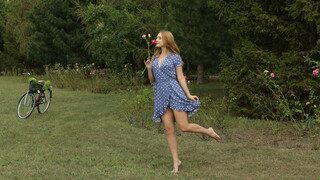 Kaisa Nord and Toby's Outdoor Blowjob - kostenlose Pornos auf GEEZ.TUBE