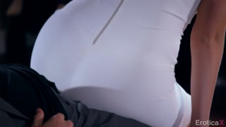 Watch Picking Up a Blonde on GEEZ.TUBE - the best videos