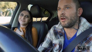 Scott Nails Gives Kaitlyn a Hot Facial - Teen Fuck Session - porno gratuit sur GEEZ.TUBE