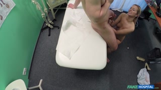 Amateur Nurse Sucks Tech's Cock - kostenlose Pornos auf GEEZ.TUBE