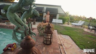 Watch Wild and Wet in the Yard on GEEZ.TUBE - the best videos