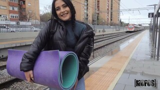 Train Wars: Teen Blowjob Frenzy - free porn on GEEZ.TUBE