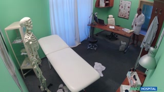 Georgio Black Fucks Patient in Medical Office - kostenlose Pornos auf GEEZ.TUBE