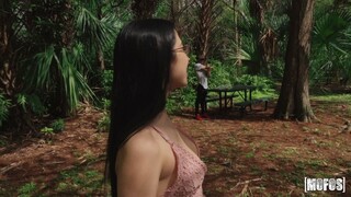 Outdoor Sex with Brunette and Big Cock - free porn on GEEZ.TUBE