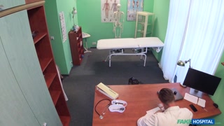 Regardez Amateur Nurse Fucks Doctor in POV sur GEEZ.TUBE - les meilleures vidéos