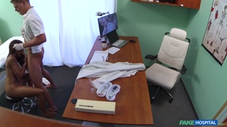 Cum on Ebony's Pussy in the Office - darmowe porno na GEEZ.TUBE
