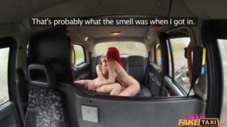 Redhead and Posh Lady's Car Ride Adventure - porno gratis en GEEZ.TUBE