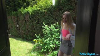Nikki Riddle Swallows Cum - darmowe porno na GEEZ.TUBE