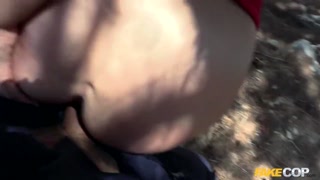 Monty and Cop Fuck in Standing Doggy - porno gratuit sur GEEZ.TUBE