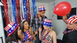 Teen Girls Get Wild in College - pornô grátis no GEEZ.TUBE