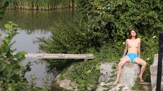 Brunette teen gets her masturbation on outside - porn percuma di GEEZ.TUBE