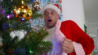 Amateur Threesome - Two Girls One Dick for the Holidays - kostenlose Pornos auf GEEZ.TUBE