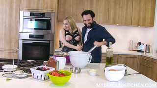 Morning Delight - MILF Takes Two Big Cocks - kostenlose Pornos auf GEEZ.TUBE