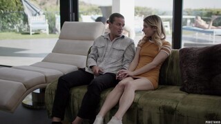 Stepfamily Fun: Stepmom and Teen in Face Sitting and Fingering - pornografie gratuită pe GEEZ.TUBE