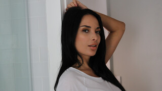 Let Me Help You with My Skills - MILF Anissa - porno gratuito su GEEZ.TUBE