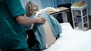 Doctor’s Dirty Exam - Blonde Gagged & Fingered - porn gratis di GEEZ.TUBE