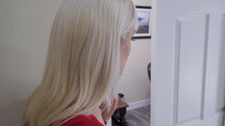 Casual Wear Turns Wild - Blonde Gets Fucked on Camera - GEEZ.TUBE पर मुफ़्त पोर्न