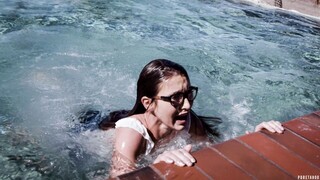 Brunette Teen Takes First Cock with Moans - pornô grátis no GEEZ.TUBE