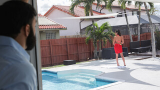 Poolside Step Fantasy - Hard & Wet - GEEZ.TUBE에서 무료 포르노