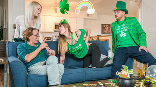 Big Natural Tits & Big Ass Swap - St. Patrick's Day Rough Gangbang - porn gratis di GEEZ.TUBE