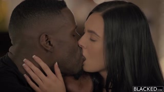 Hot Blonde Marley Brinx Begs for BBC Creampie - GEEZ.TUBEで無料ポルノ