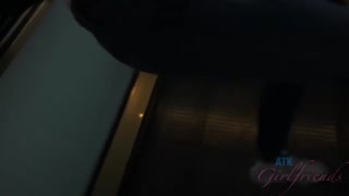 Schau Kimmy Granger’s POV Squirt Show - Amateur Action auf GEEZ.TUBE - die besten Videos
