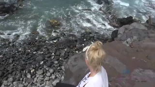 Blonde amateur with small tits loves outdoor sex - pornô grátis no GEEZ.TUBE