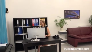 Czech MILF Nikky Dream Fucked Hard by Boss Michael Fly - porno gratuit sur GEEZ.TUBE