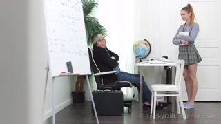 Fresh Russian Melisa Benz drives older teacher wild - pornô grátis no GEEZ.TUBE