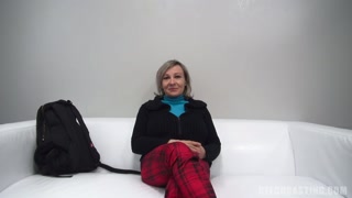 Hot Czech MILF Alena - Big Tits & European Charm - gratis porno op GEEZ.TUBE