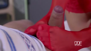 Sexy Blonde Nurse Kayla Green – Foot Fetish Fun - 在GEEZ.TUBE上的免费色情内容