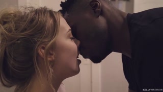 ดู Blonde Chloe Scott begs for Jason Brown’s big black cock บน GEEZ.TUBE - วิดีโอที่ดีที่สุด
