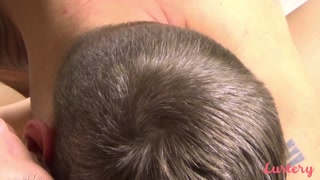 Floored! Drew Eats Kimberly Out in Bedroom, Then She Rides Him - free porn on GEEZ.TUBE