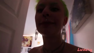 Watch Queer Art School Sweethearts Verve & Moxy Share Messy Oral in Video Diary on GEEZ.TUBE - the best videos