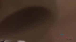 Megan Winters Smoking & Pissing in Steamy Shower - pornografie gratuită pe GEEZ.TUBE