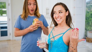 Horny Stepmom Works Out and Needs a Creampie - free porn on GEEZ.TUBE