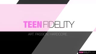 Ryan Madison fucks teen Maria Kazi's tight ass - porn gratis di GEEZ.TUBE