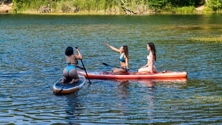 Teen Girls Masturbate on Water - porno gratuit sur GEEZ.TUBE