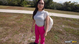 Latina Gets Facial from BBC - 在GEEZ.TUBE上的免费色情内容