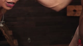Rope Suspension and Spitting - gratis porno op GEEZ.TUBE