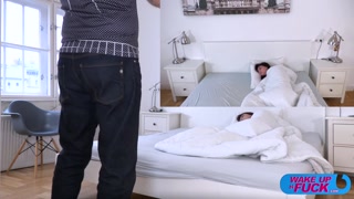 Adorable Ashly Rabbit's Anal Fun - kostenlose Pornos auf GEEZ.TUBE