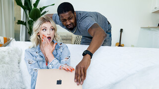 Black Dick Dominates Blonde MILF in Thong - phim khiêu dâm miễn phí trên GEEZ.TUBE