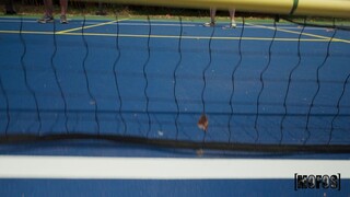 Pickleball Orgy - Blowjob & Hardcore Sex - phim khiêu dâm miễn phí trên GEEZ.TUBE