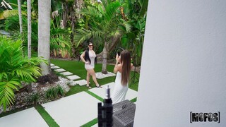 Influencer's Butt Fucked - gratis porno op GEEZ.TUBE